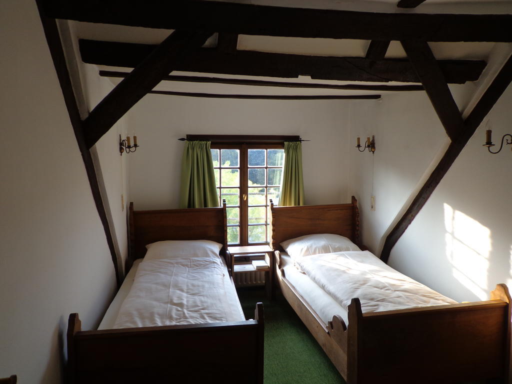 Hotel & Restaurant Gut Hungenbach Kürten Quarto foto