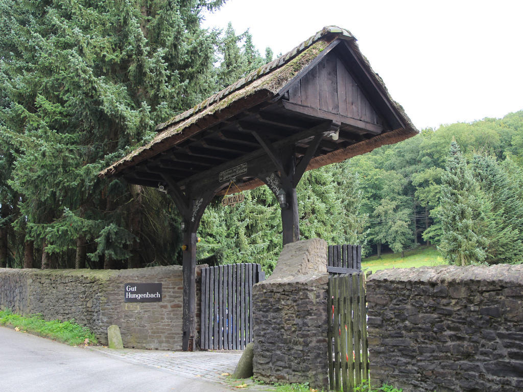 Hotel & Restaurant Gut Hungenbach Kürten Exterior foto